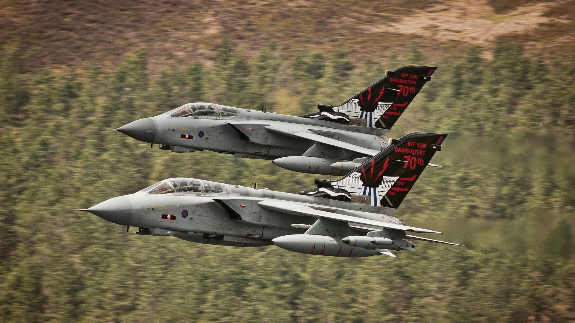 爱游戏体育app-球迷支持度与主场胜率之间存在怎样的隐含关联，主场球迷给客场球员鼓掌