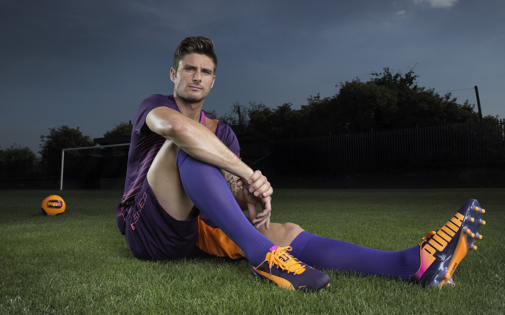 爱游戏体育官网-职业球员场上决策逻辑缺乏训练支撑，职业球员场上决策逻辑缺乏训练支撑是什么