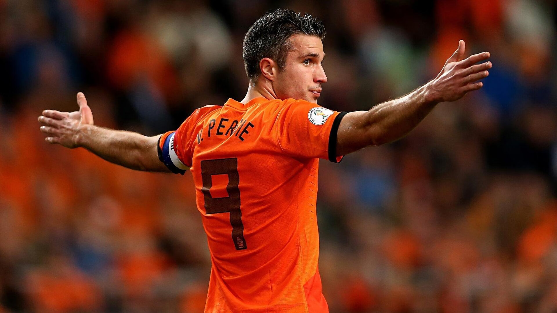 中超高水平对抗提升国内裁判执法能力和心理素质,中超裁判又出争议判罚